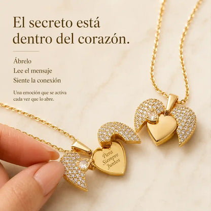 El collar que se abre cada mañana y le recuerda que están para siempre juntos