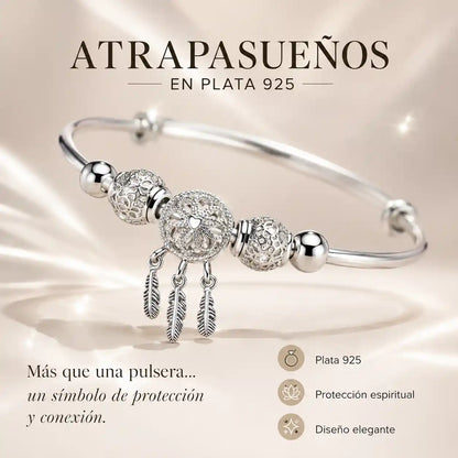 Un amuleto de plata para recordarle que no estás sola